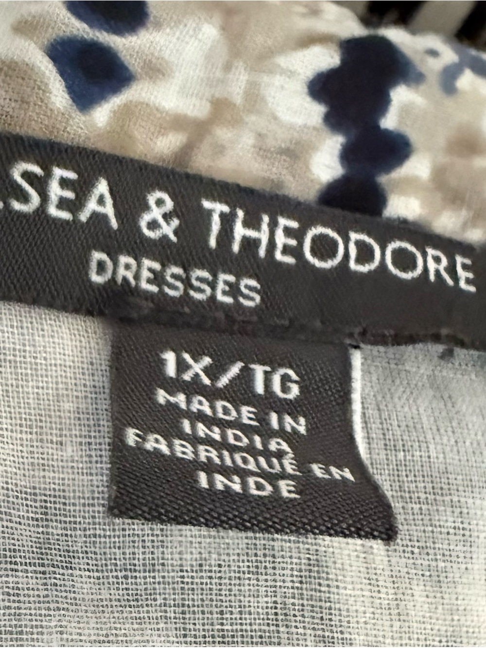 Chelsea & Theodore Sleeveless Button Front Midi Dress 1X - Picture 4 of 4